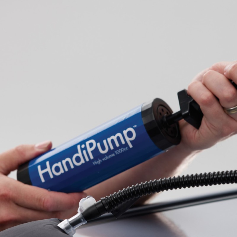 ΦΟΥΣΚΩΤΕΣ ΜΠΑΡΕΣ ΟΡΟΦΗΣ HANDIRACK HANDIWORLD (ΜΑΥΡΕΣ ΜΕ ΑΝΤΛΙΑ) - 2 ΤΕΜ. - Handiworld - HRACKKITBK148/HW
