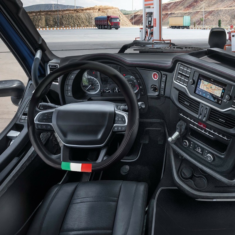 IVECO S-WAY 10/2019>/SCANIA R/S SERIE 7 11/2016> ΚΑΛΥΜΜΑ ΤΙΜΟΝΙΟΥ CLUB ΜΑΥΡΟ-ΣΗΜΑΙΑ ΙΤΑΛΙΑΣ/ΚΟΦΤΟ - Lampa - L9783.8 IVECO S-WAY 10/2019>/SCANIA R/S SERIE 7 11/2016> ΚΑΛΥΜΜΑ ΤΙΜΟΝΙΟΥ CLUB ΜΑΥΡΟ-ΣΗΜΑΙΑ ΙΤΑΛΙΑΣ/ΚΟΦΤΟ - Lampa - L9783.8