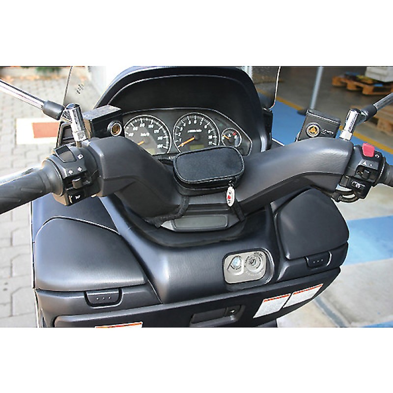 Αδιάβροχη θήκη μοτοσικλέτας Gulliver - Lampa - 9026.4-LB-LM Αδιάβροχη θήκη μοτοσικλέτας Gulliver - Lampa - 9026.4-LB-LM