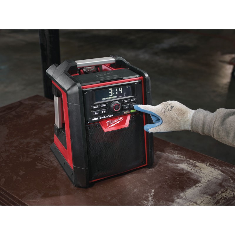 M18™ RC-0 ΡΑΔΙΟΦΩΝΟ ΦΟΡΤΙΣΤΗΣ ΕΡΓΟΤΑΞΙΟΥ ΜΕ BLUETOOTH | Milwaukee 4002395005420 M18™ RC-0 ΡΑΔΙΟΦΩΝΟ ΦΟΡΤΙΣΤΗΣ ΕΡΓΟΤΑΞΙΟΥ ΜΕ BLUETOOTH | Milwaukee 4002395005420