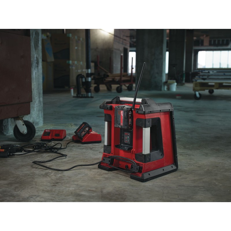 M18™ RC-0 ΡΑΔΙΟΦΩΝΟ ΦΟΡΤΙΣΤΗΣ ΕΡΓΟΤΑΞΙΟΥ ΜΕ BLUETOOTH | Milwaukee 4002395005420 M18™ RC-0 ΡΑΔΙΟΦΩΝΟ ΦΟΡΤΙΣΤΗΣ ΕΡΓΟΤΑΞΙΟΥ ΜΕ BLUETOOTH | Milwaukee 4002395005420