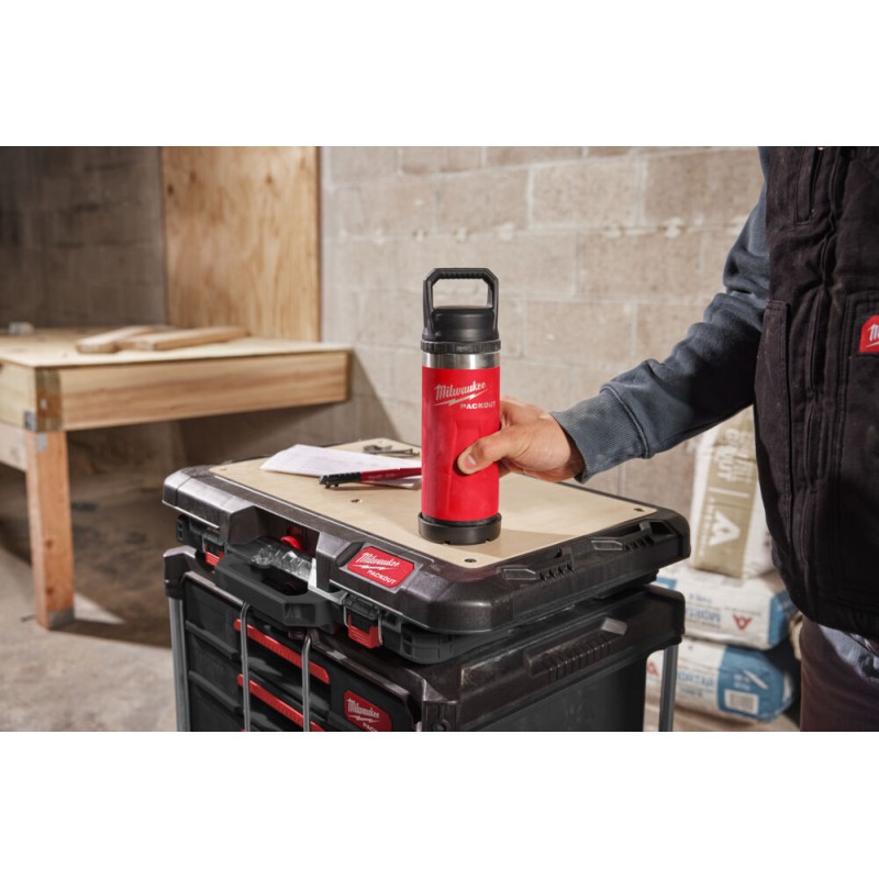 PACKOUT™ Μπουκάλι θερμός 710 ml με καπάκι, κόκκινο | Milwaukee 4058546483364 PACKOUT™ Μπουκάλι θερμός 710 ml με καπάκι, κόκκινο | Milwaukee 4058546483364