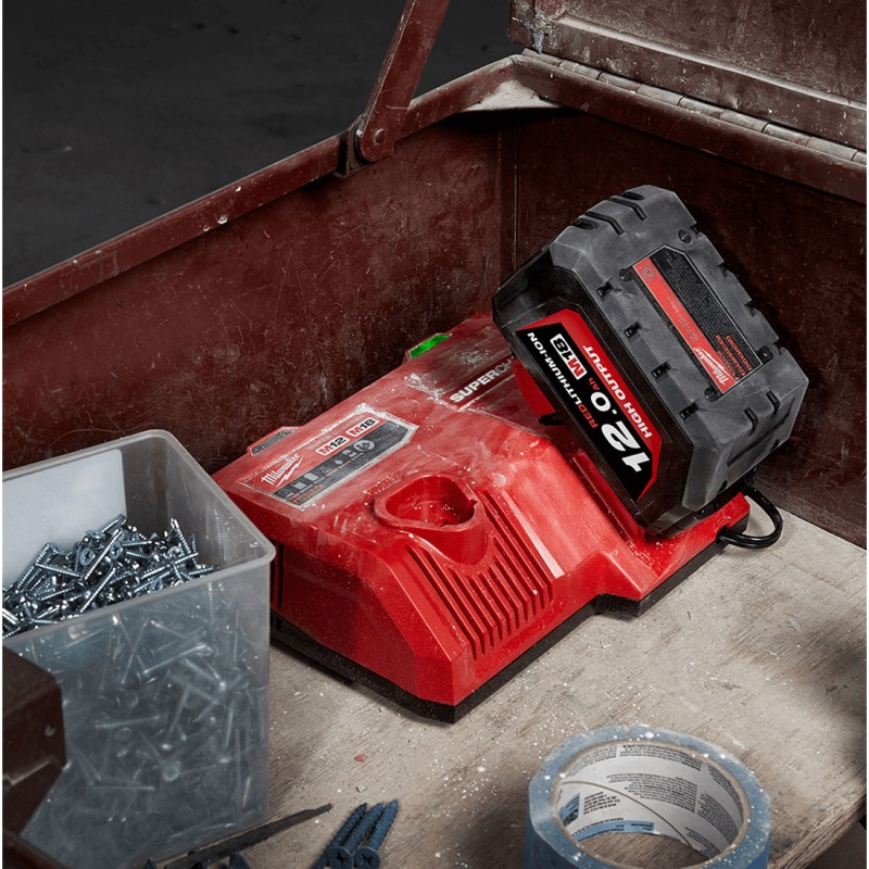 M12-18 FC SUPER ΦΟΡΤΙΣΤΗΣ MILWAUKEE 4932471736 M12-18 FC SUPER ΦΟΡΤΙΣΤΗΣ MILWAUKEE 4932471736