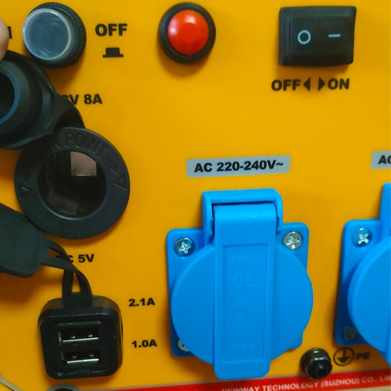 Γεννήτρια Inverter Βαλιτσάκι Βενζίνης 3.2kW 4kVA 4HP | INGCO | GEI35006 Γεννήτρια Inverter Βαλιτσάκι Βενζίνης 3.2kW 4kVA 4HP | INGCO | GEI35006